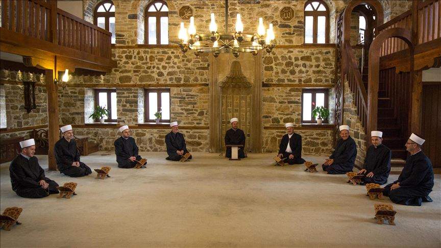 Ramazan u doba koronavirusa: Tradicionalna hafiska mukabela bez prisustva vjernika